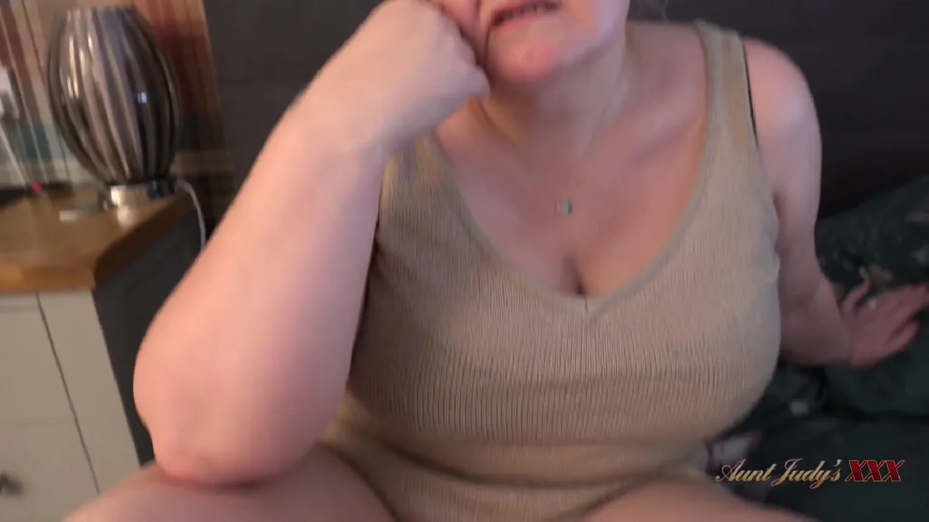Preview of AuntJudysXXX Becky XXX